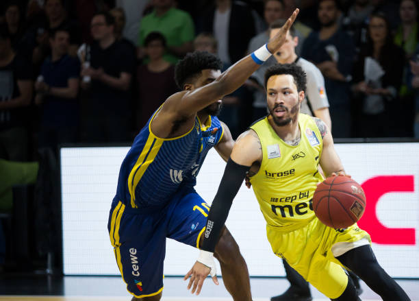 引进德布劳 引进德布劳