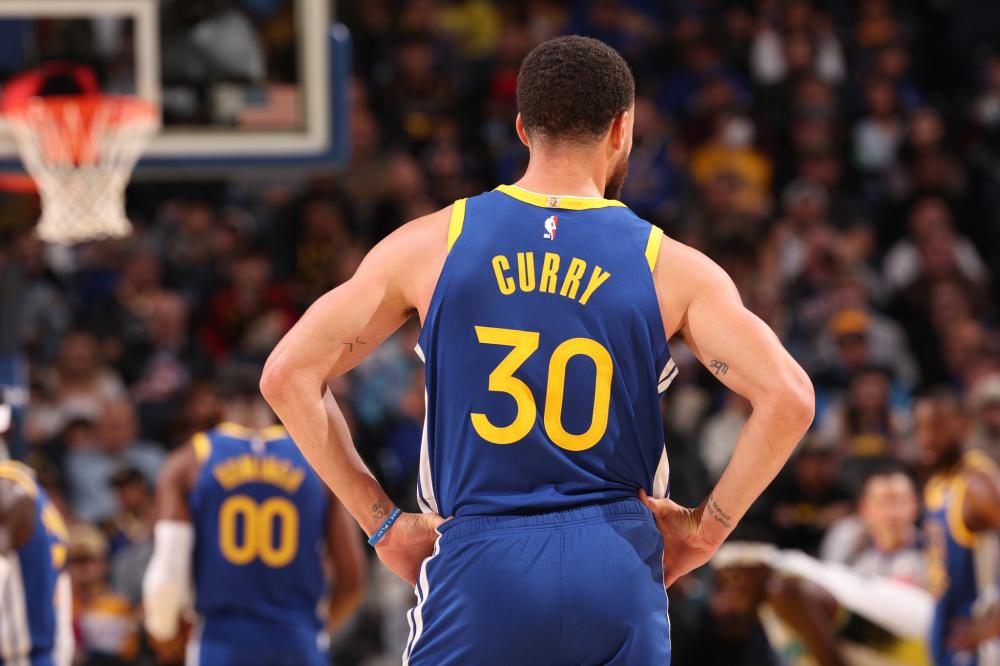 篮的迅速崛 篮的迅速崛