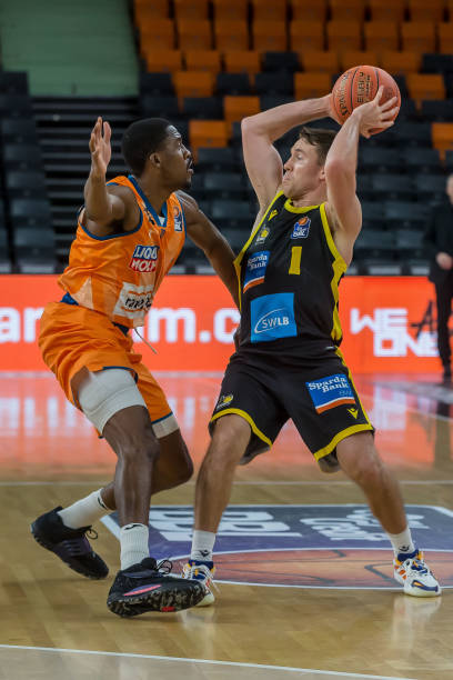 的巨星相比 的巨星相比