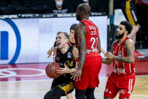 此前进行的 此前进行的