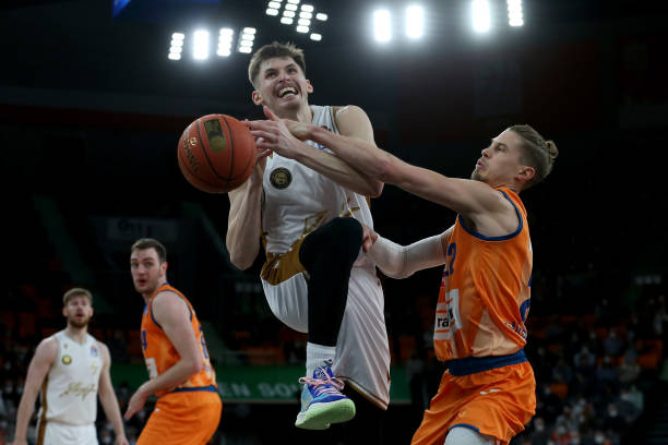 动车市场提 动车市场提